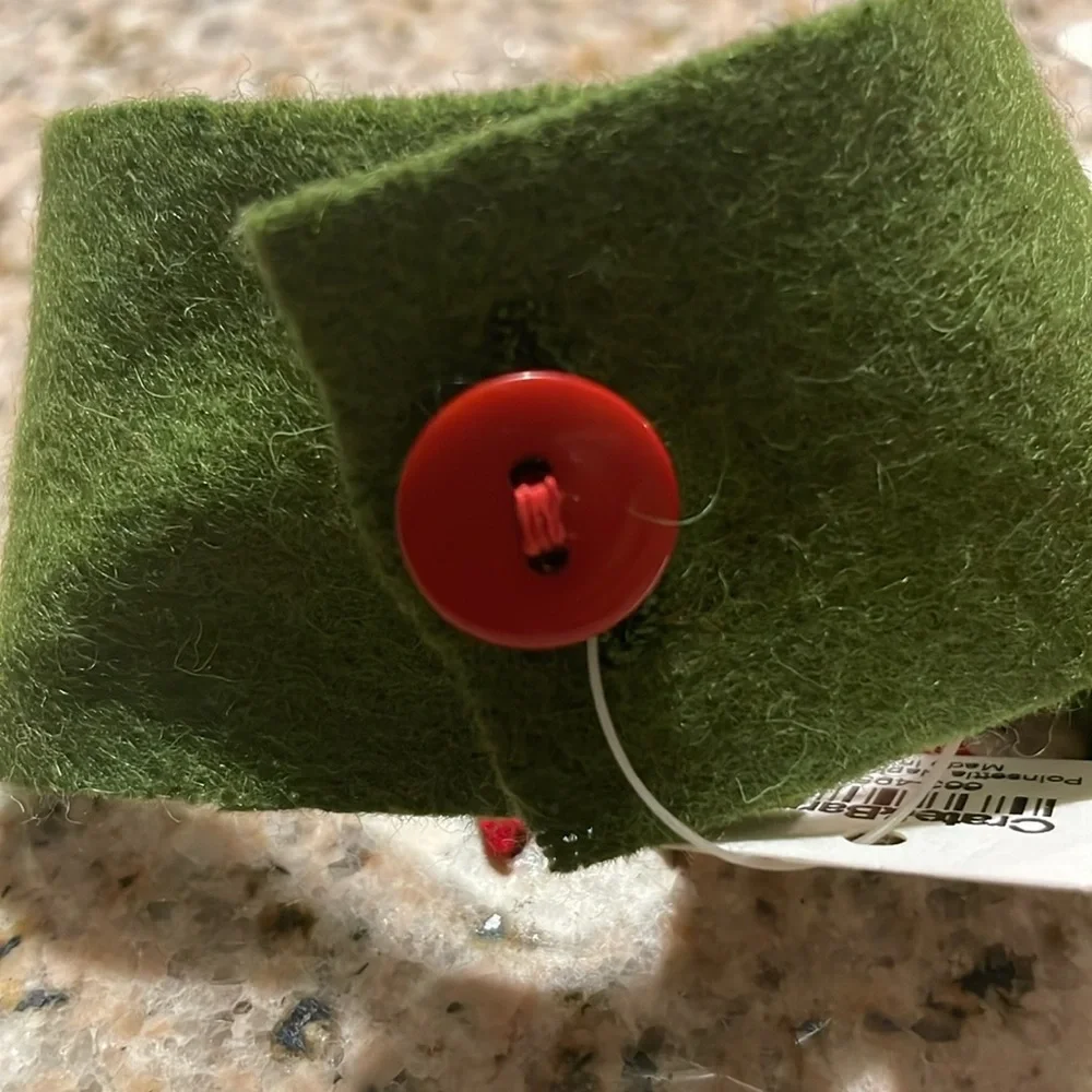 Crate & Barrel Napkin Ring Holders (8)